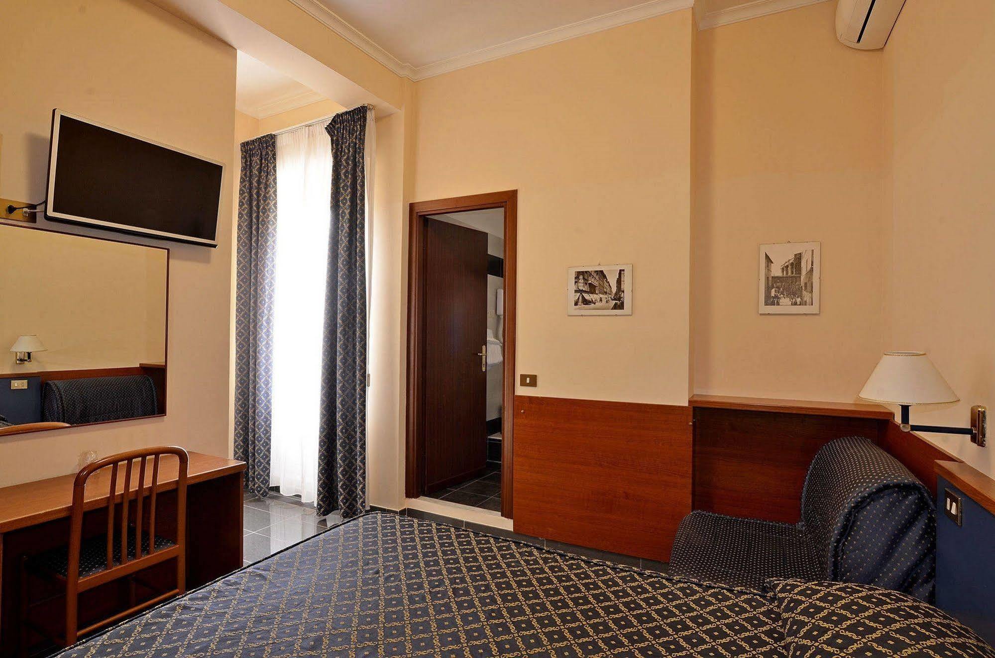 Hotel Corallo Рим Екстериор снимка